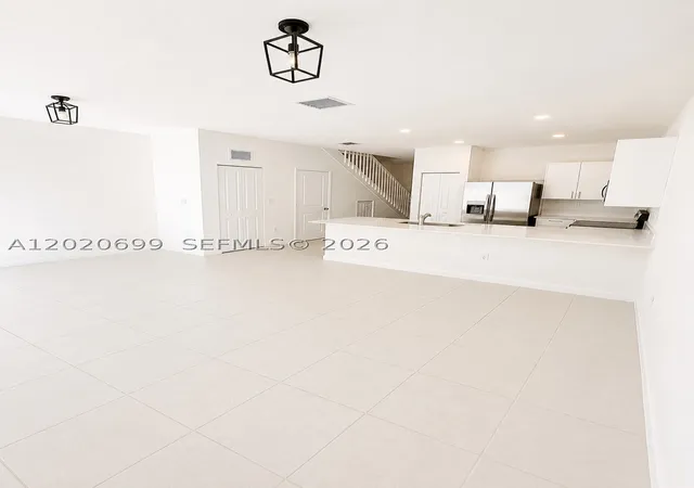 Photo 3 of Townhouse for sale at 2840 Se 26th Ter, Homestead, FL 33035 | MLS# A12020699 | Listing updated on 2026-06-13