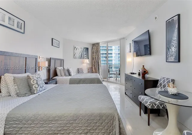 Photo 2 of Condo for sale at 17375 Collins Ave #1507, Sunny Isles Beach, FL 33160 | MLS# A12025151 | Listing updated on 2026-05-27