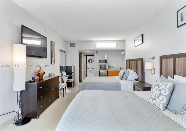 Photo 3 of Condo for sale at 17375 Collins Ave #1507, Sunny Isles Beach, FL 33160 | MLS# A12025151 | Listing updated on 2026-05-27
