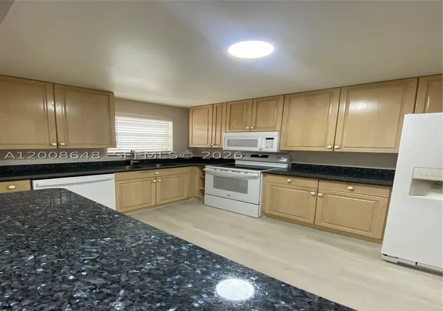 1st image of 605 S State Road 7 #3F, Margate, FL 33068 | MLS# A12008648