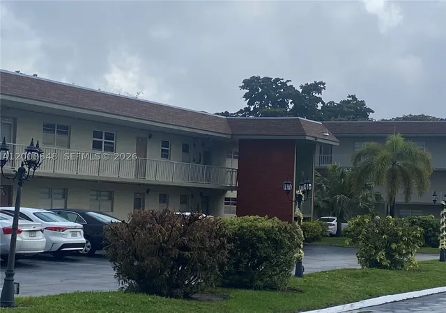2nd image of 605 S State Rd 7, Margate, FL 33068