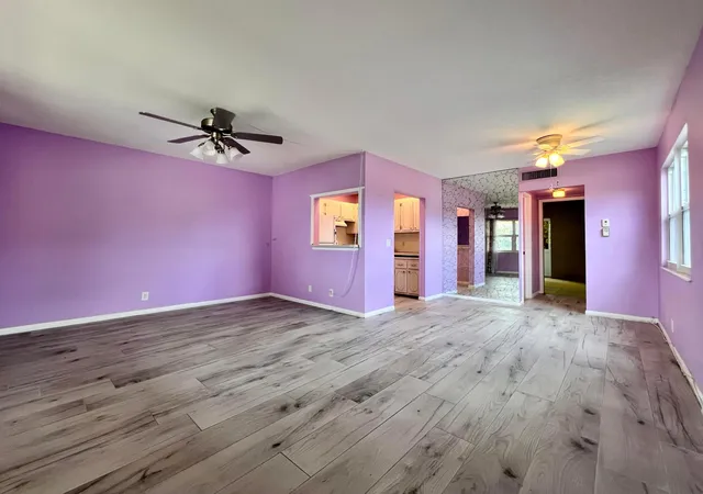 Homes for sale in West Palm Beach, FL | 140 Norwich F, West Palm Beach, FL 33417 | MLS# B26033396