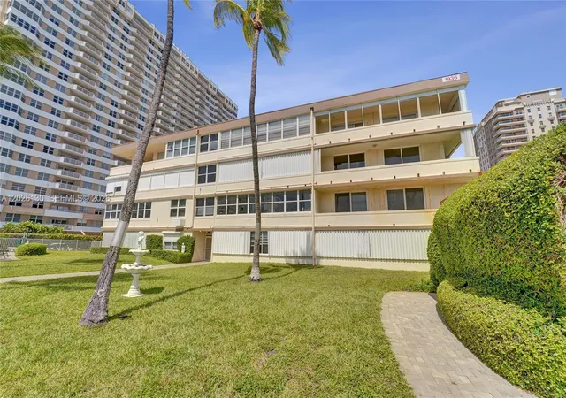 5th image of 1936 S Ocean Dr, Hallandale Beach, FL 33009