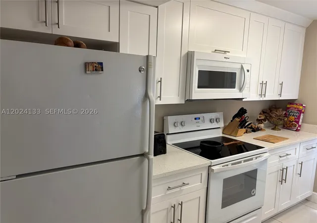 2nd image of 10806 N Kendall Dr #P-26, Miami, FL 33176 | MLS# A12024133
