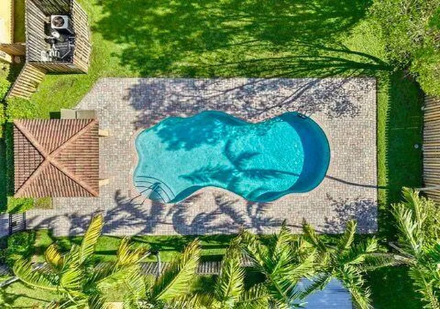 4th image of 330 SW 2nd Ave, Hallandale Beach, FL 33009