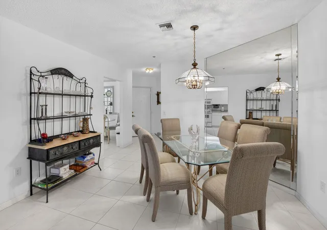 5th image of 5153 Floria Dr, Boynton Beach, FL 33437