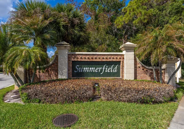 Homes for sale in Stuart, FL | 6948 Se Twin Oaks Cir, Stuart, FL 34997 | MLS# B26033694