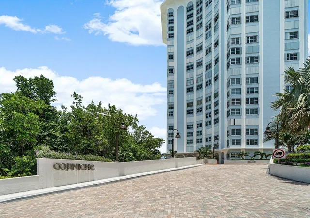 39th image of 5200 N Ocean Dr #102, Singer Island, FL 33404 | MLS# B26033782