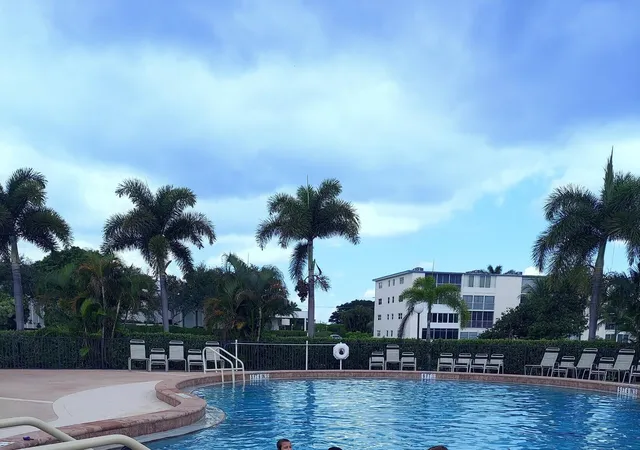 Homes for sale in Boca Raton, FL | 330 Brighton H, Boca Raton, FL 33434 | MLS# B26033841
