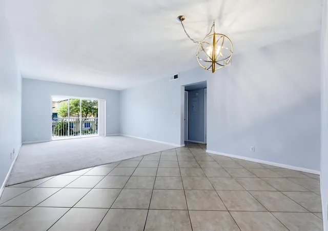 3rd image of 120 Lehane Ter, North Palm Beach, FL 33408