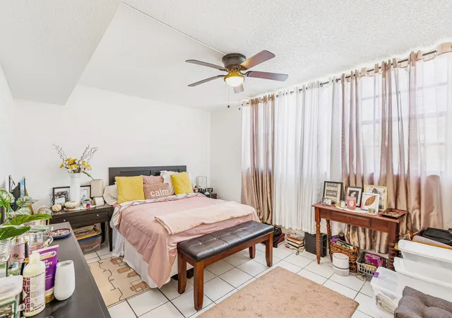Homes for sale in Miami Beach, FL | 6941 Carlyle Ave #2e, Miami Beach, FL 33141 | MLS# B26033857