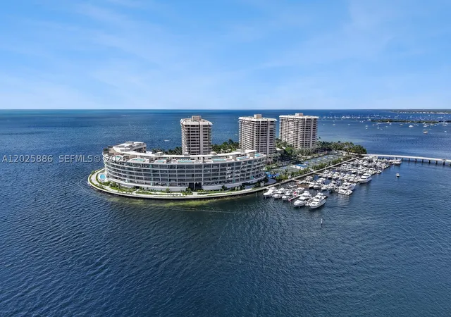 Homes for sale in Coconut Grove, FL | 5 Grove Isle #PH-L05, Coconut Grove, FL 33133 | MLS# A12025886