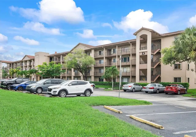 1st image of 13700 Sw 14th St #411D, Pembroke Pines, FL 33027 | MLS# A12019276