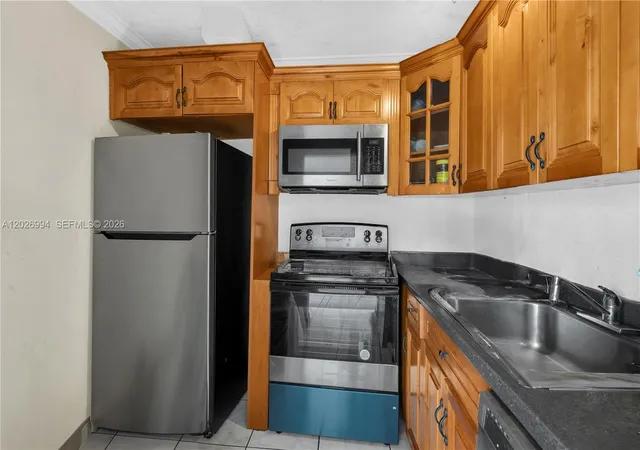 2nd image of 496 Nw 165th St Rd #D-616, Miami, FL 33169 | MLS# A12026994