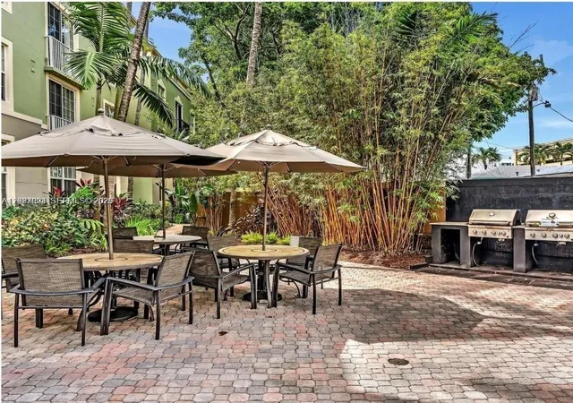 1st image of 1919 Van Buren St #111A, Hollywood, FL 33020 | MLS# A12027024