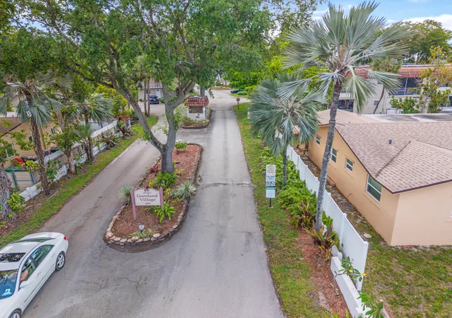 23rd image of 3777 Nw 78th Ave #1b, Davie, FL 33024 | MLS# B26033962