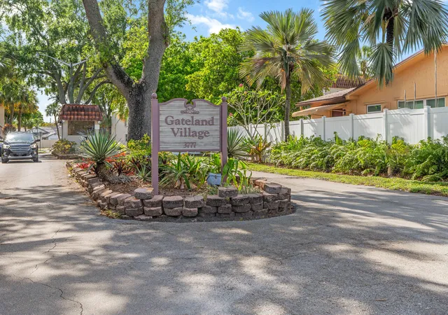 3rd image of 3777 Nw 78Th Ave #1b, Davie, FL 33024 | MLS# B26033962