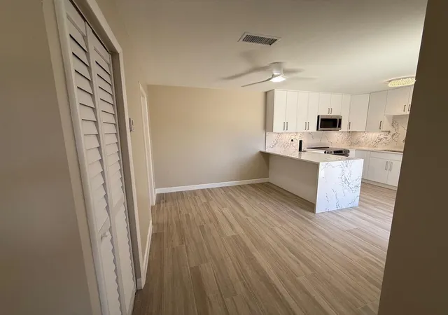 3rd image of 79 Lake Arbor Dr #79, Palm Springs, FL 33461 | MLS# B26033967