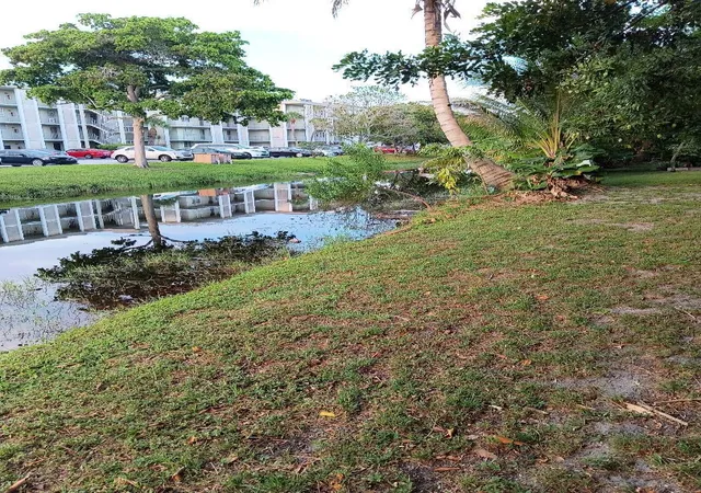 8th image of 2768 Nw 47th Ln #2803, Lauderdale Lakes, FL 33313 | MLS# B26034089