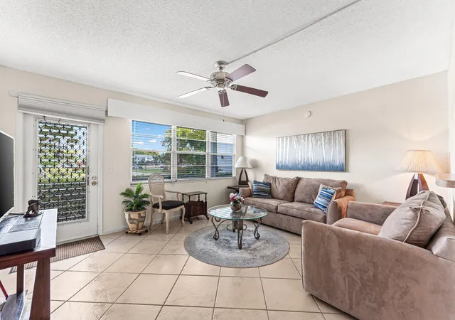 Homes for sale in Deerfield Beach, FL | 1017 Harwood C, Deerfield Beach, FL 33442 | MLS# B26034194