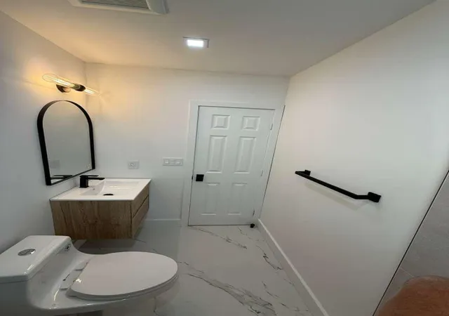 4th image of 3370 Nw 9Th St, Lauderhill, FL 33311 | MLS# B26034250