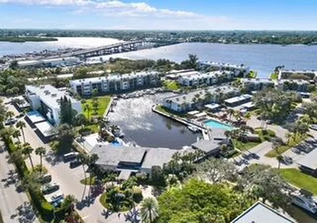 5th image of 1950 Sw Palm City Rd #9102, Stuart, FL 34994 | MLS# B26034260