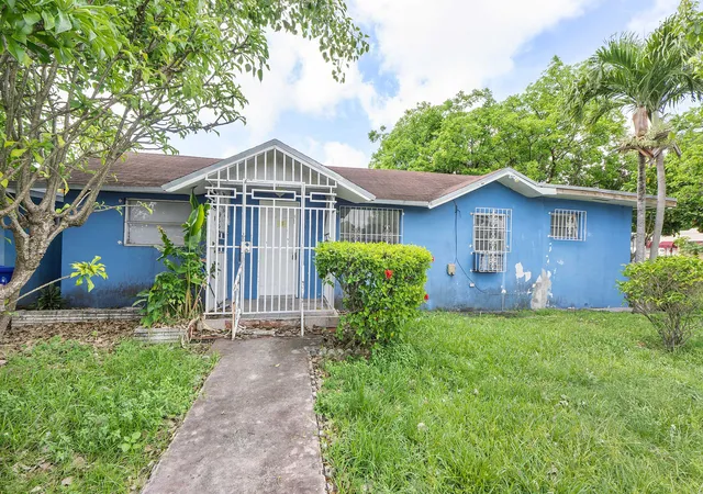 Homes for sale in Miami, FL | 2476 Nw 15th St, Miami, FL 33125 | MLS# B26034291