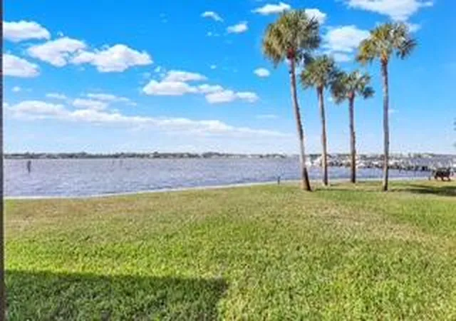 3rd image of 1950 Sw Palm City Rd #8-106, Stuart, FL 34994 | MLS# B26034314