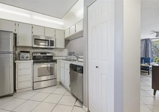 Homes for sale in Plantation, FL | 10451 Broward Blvd #209, Plantation, FL 33324 | MLS# A12026250