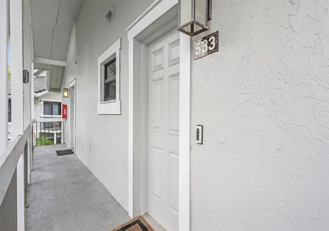 2nd image of 11863 Wimbledon Cir, Wellington, FL 33414