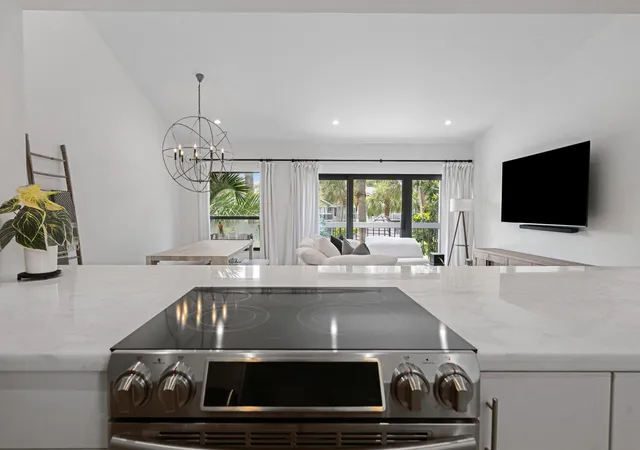5th image of 11863 Wimbledon Cir #532, Wellington, FL 33414 | MLS# B26034336