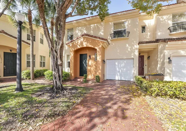 Homes for sale in Deerfield Beach, FL | 2968 Deer Creek Country Club Blvd, Deerfield Beach, FL 33442 | MLS# B26034377