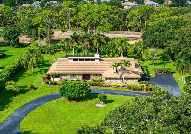 Homes for sale in Lake Worth, FL | 9405 Dundee Dr, Lake Worth, FL 33467 | MLS# B26034463