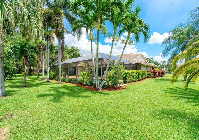 Homes for sale in Lake Worth, FL | 9405 Dundee Dr, Lake Worth, FL 33467 | MLS# B26034463