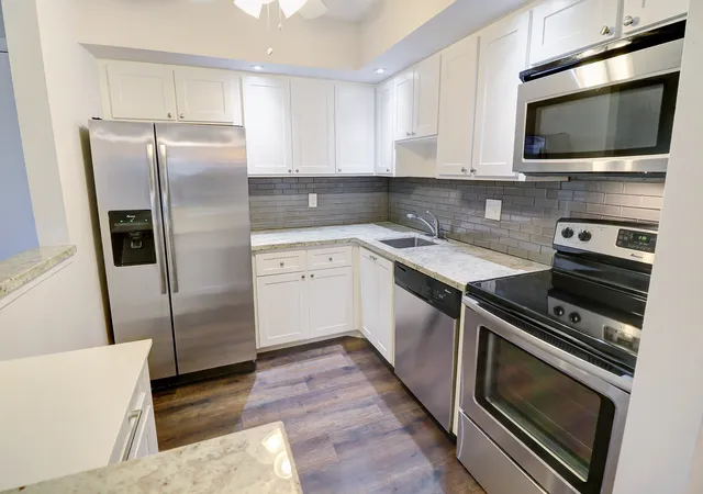 Homes for sale in Tamarac, FL | 7801 Ashmont Cir #104, Tamarac, FL 33321 | MLS# B26034507