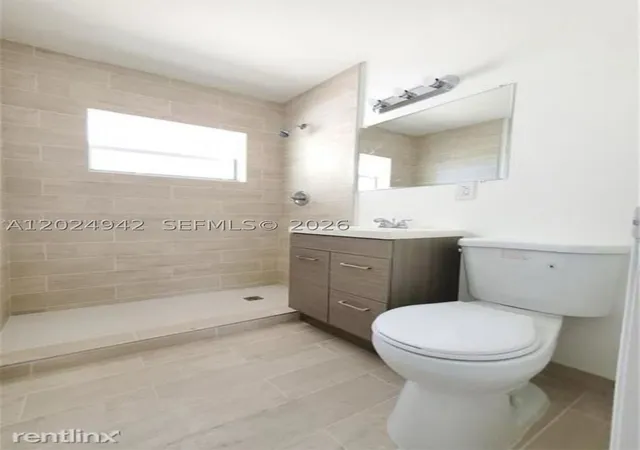 Photo 4 of Single family home for sale at 1770 Ne 170Th St, North Miami Beach, FL 33162 | MLS# A12024942 | Listing updated on 2026-08-16
