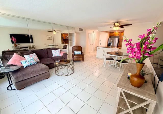 4th image of 133 N Pompano Beach Blvd #709, Pompano Beach, FL 33062 | MLS# B26034534
