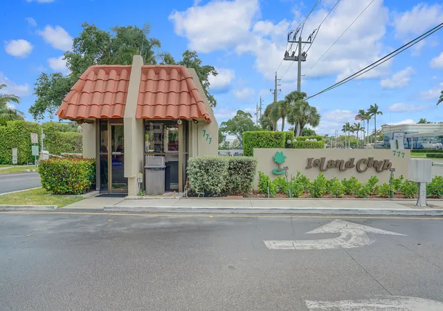 Homes for sale in Pompano Beach, FL | 777 S Federal Hwy #301e, Pompano Beach, FL 33062 | MLS# B26034552