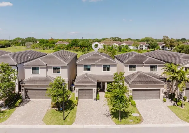 1st image of 295 Nw 33rd Ln, Pompano Beach, FL 33069 | MLS# B26034554