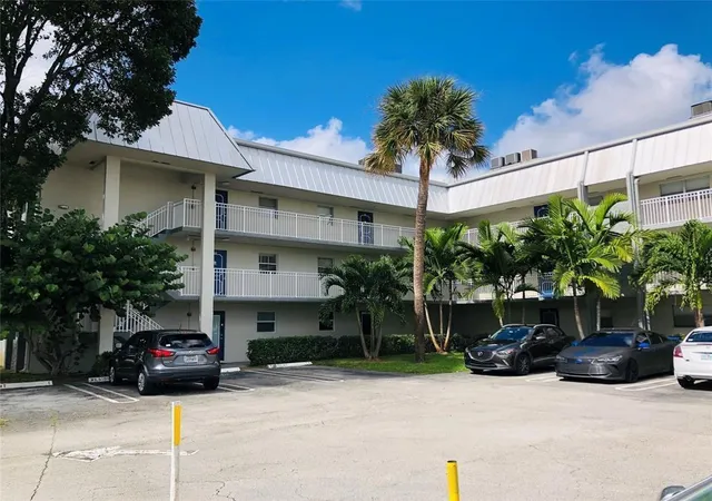 2nd image of 2960 Riverside Dr #312-2, Coral Springs, FL 33065 | MLS# B26034646