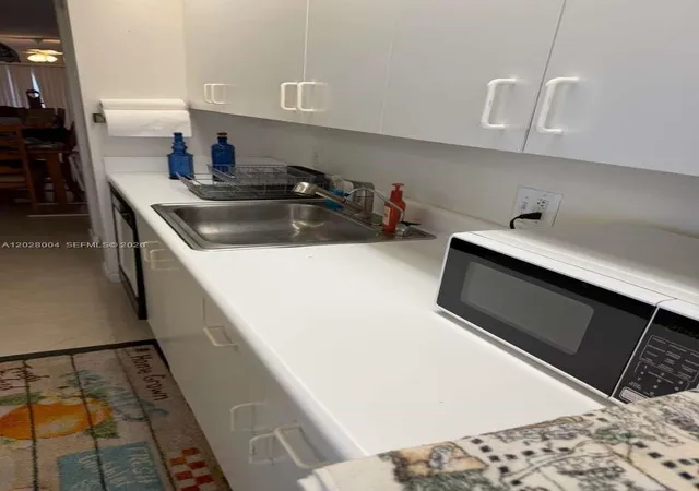 3rd image of 1600 Sw 127Th Way #401C, Pembroke Pines, FL 33027 | MLS# A12028004