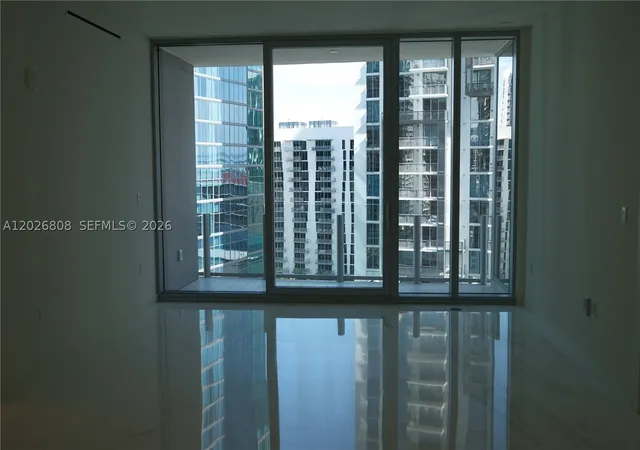 4th image of 300 Biscayne Boulevard Way #2509W, Miami, FL 33131 | MLS# A12026808