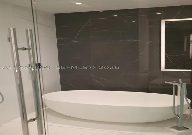 5th image of 300 Biscayne Boulevard Way #2509W, Miami, FL 33131 | MLS# A12026808
