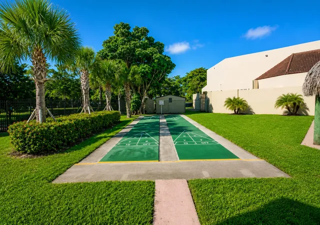 18th image of 2750 W Sunrise Lakes Dr W #112, Sunrise, FL 33322 | MLS# B26034816