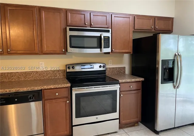 Homes for sale in Cutler Bay, FL | 22541 Sw 88th Pl #105-6, Cutler Bay, FL 33190 | MLS# A12028082