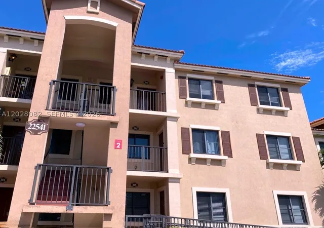 Homes for sale in Cutler Bay, FL | 22541 Sw 88Th Pl #105-6, Cutler Bay, FL 33190 | MLS# A12028082