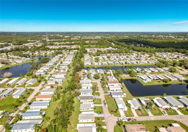 Homes for sale in Port St Lucie, FL | 8227 Cinnamon Ln, Port St Lucie, FL 34952 | MLS# A12026576