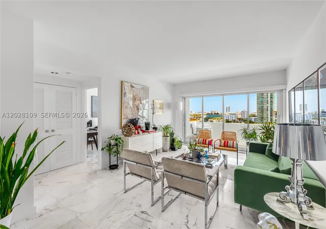 Photo 1 of Condo for sale at 3 Island Ave #11B, Miami Beach, FL 33139 | MLS# A12028109 | Listing updated on 2026-08-19