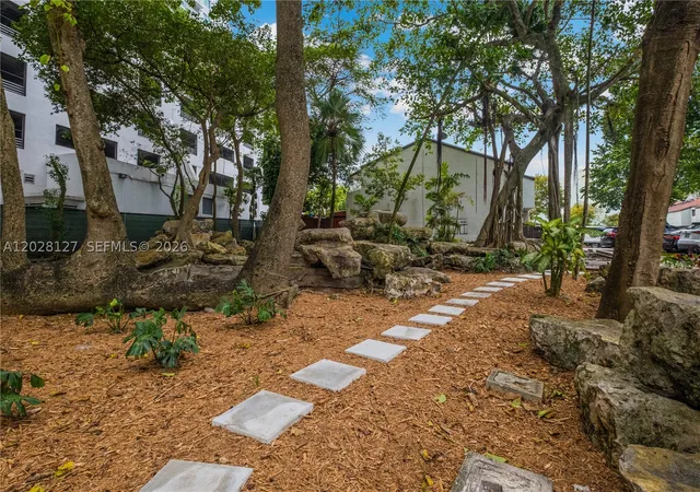 31st image of 1901 Nw S River Dr #5A, Miami, FL 33125 | MLS# A12028127