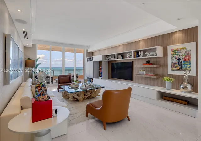 2nd image of 799 Crandon Blvd #PH-8, Key Biscayne, FL 33149 | MLS# A12027629